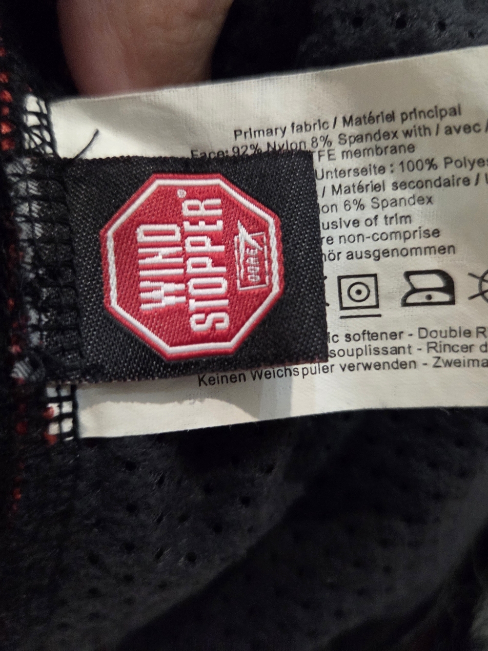 Arc'teryx Two-Tone Red and Burgundy Performance Softshell Jacket - Picture 8 of 10